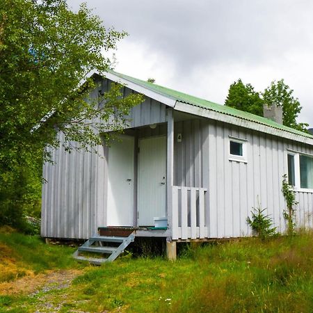 Smordal Hytteutleie Og Camping Hotel Nordfjordeid Bagian luar foto
